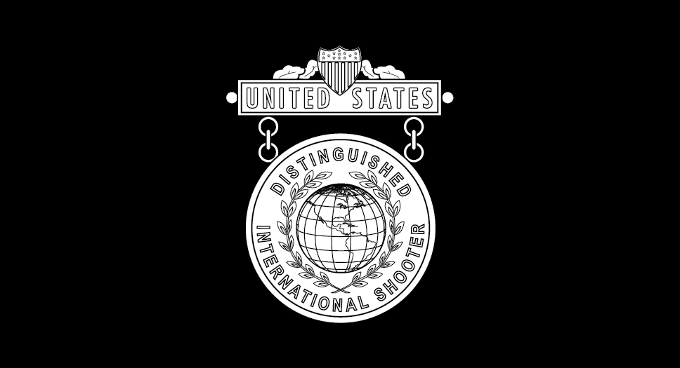 Figure 22-18 from DA PAM 670-1: U.S. distinguished international shooter badge